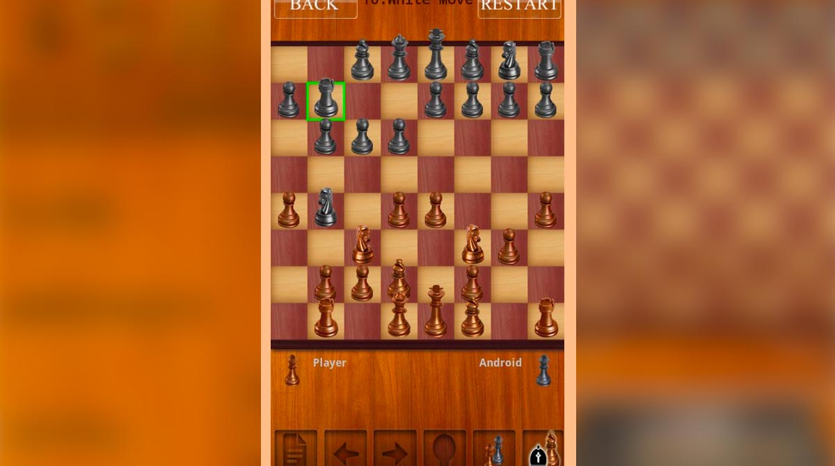 chess live black rook turn